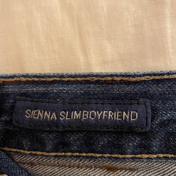 Lucky Brand Distressed Sienna Slim Boyfriend Mid-Rise Cropped Raw Hem Jeans 2/26 - Picture 5 of 6